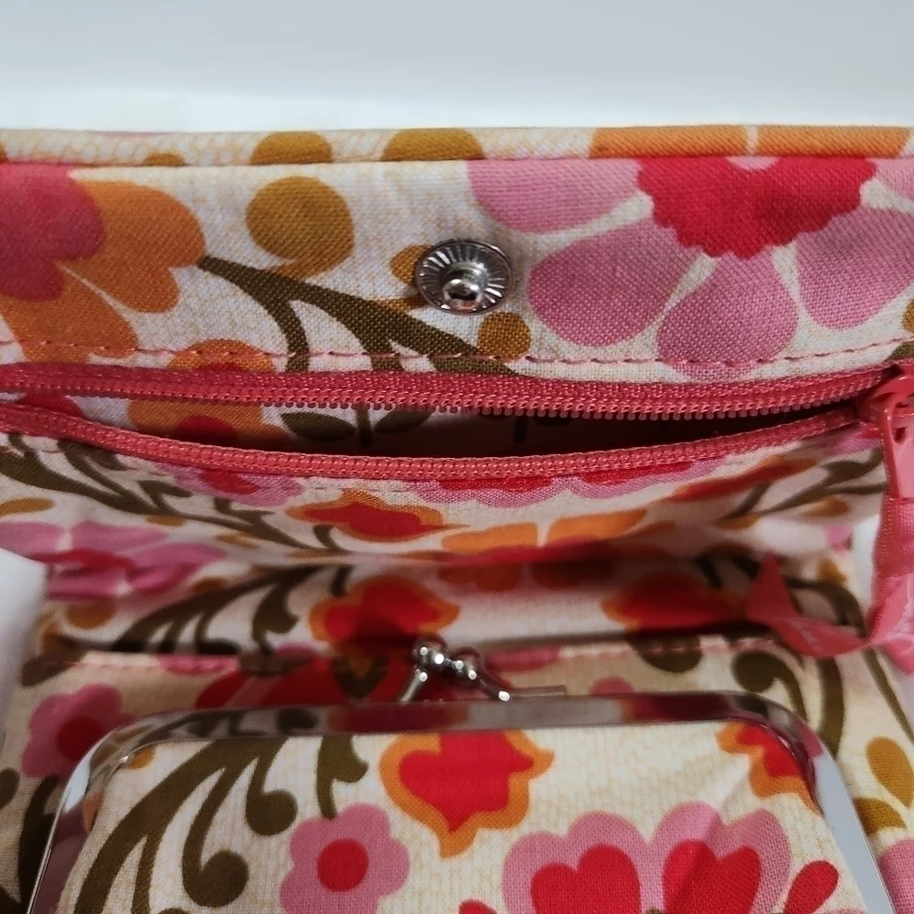 Vera Bradley Retired Folkloric Quilted One For The Money Wallet Coin Bag - Picture 11 of 16